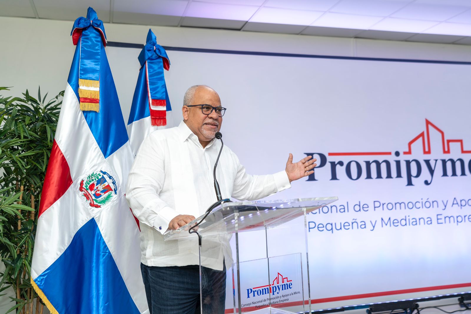 Promipyme impulsa el desarrollo de Maimón con créditos por RD$50 millones